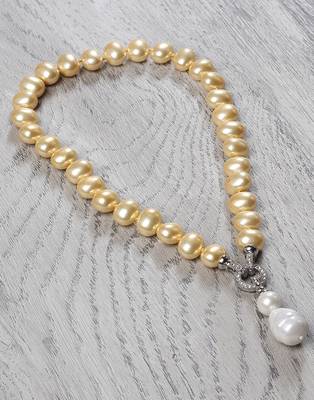 Beautiful egg shape shell pearls necklace set 2