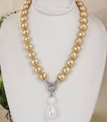 Beautiful egg shape shell pearls necklace set