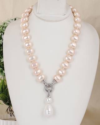 Beautiful egg shape shell pearls necklace set 1