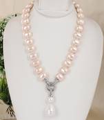 Beautiful egg shape shell pearls necklace set