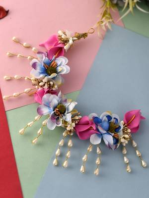 Women pink colored embellished hair accessory set 1