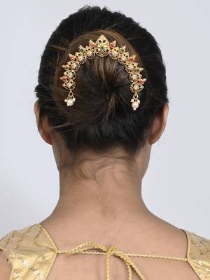 Gold plated traditional wedding hair accessory 2