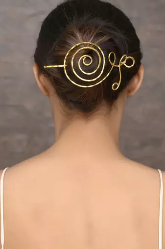 Gold plated metalic hair bun pin