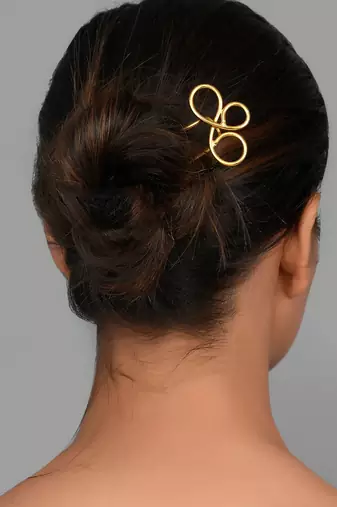 Women gold toned embellished hair accessory