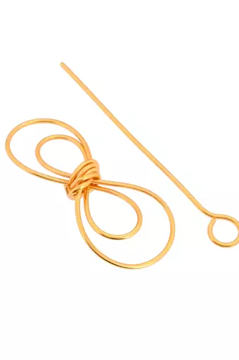 Gold plated metalic hair bun pin