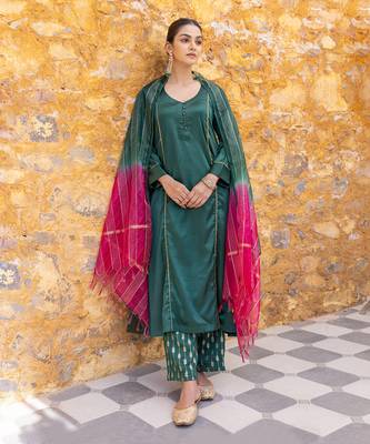 Forest green satin a-line kurta set with ombre dupatta 1