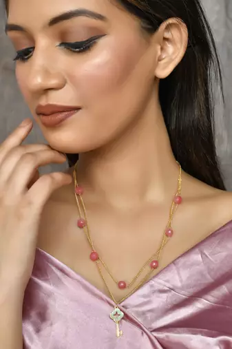 Gold plated chain necklace set