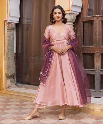 Peach pleated anarkali set with embroidered dupatta 3
