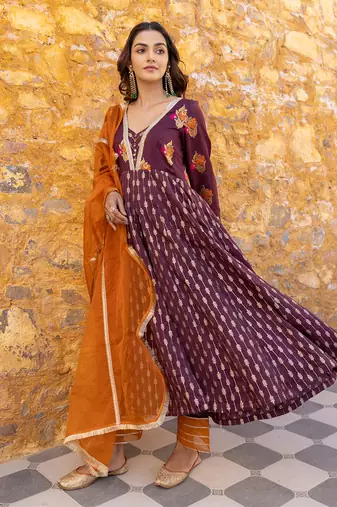 Brown anarkali set with floral embroidered motifs
