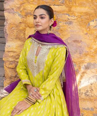 Lime green gota embroidered anarkali set 4