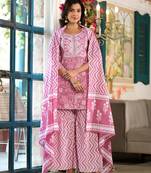 mauve embroidered kurta trouser with dupatta set