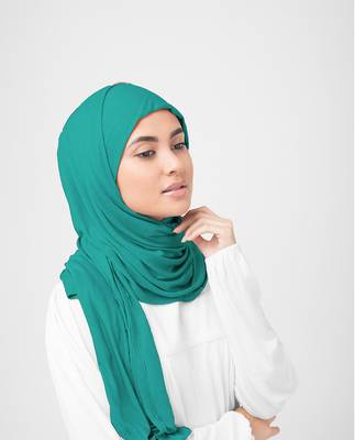 Hijab | Dark Forest Green Viscose Jersey Scarf | Silk Route 2