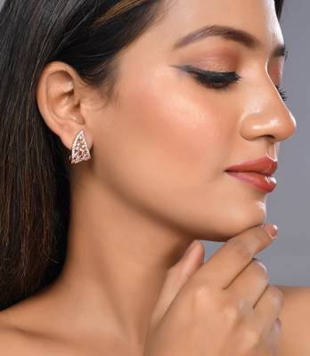 Rose gold plated stud diamond earring 2
