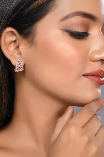 Rose gold plated stud diamond earring