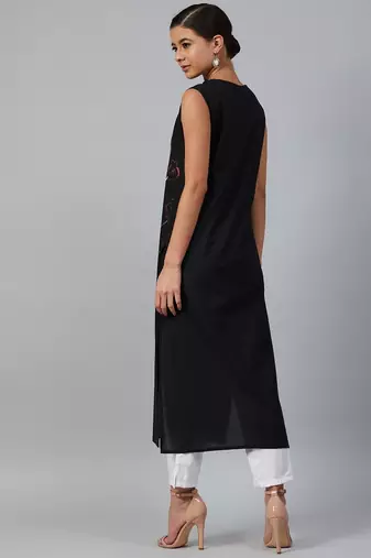 Women Black Sleeveless Hand Painted Straight Kurta