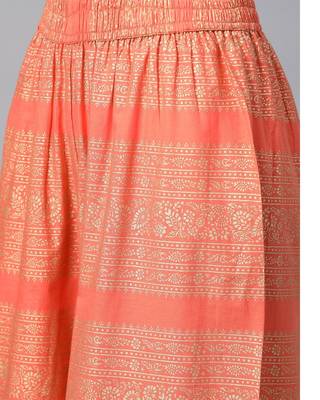 Women Peach Ethnic Printed Kurta and Palazzo Set 7