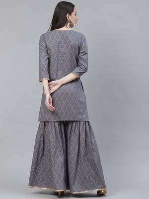 Women Grey Geometric Print Kurta Sharara Set 4