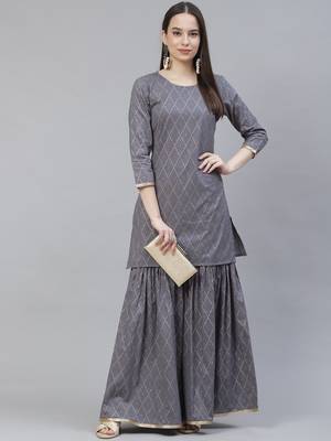 Women Grey Geometric Print Kurta Sharara Set 1