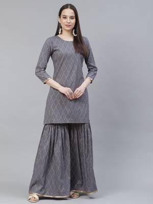 Women Grey Geometric Print Kurta Sharara Set 5