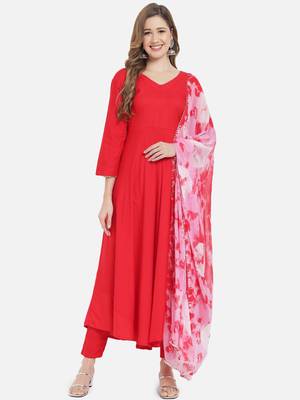 Women Solid Red Kurta Set with Dupatta 1