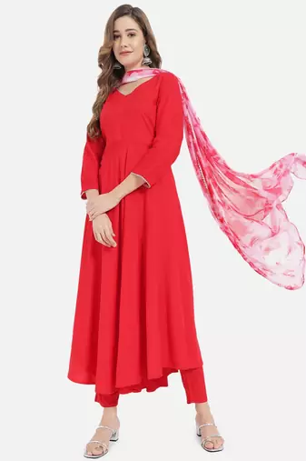 Women Solid Red Kurta Set with Dupatta