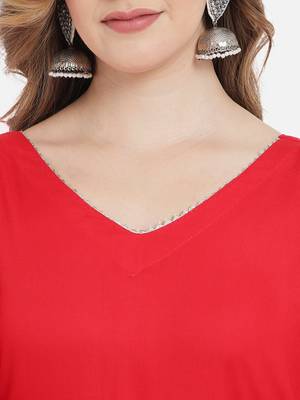 Women Solid Red Kurta Set with Dupatta 3