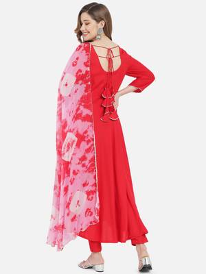 Women Solid Red Kurta Set with Dupatta 6