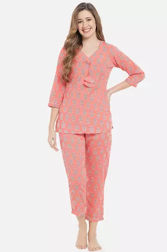 Women Floral Peach Night Suit