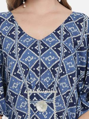 Women Cobalt Blue Geometric Print Kaftan for Women 4