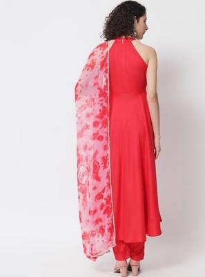 Women Red Kurta Set with Dupatta 4