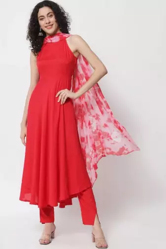 Women Red Kurta Set with Dupatta