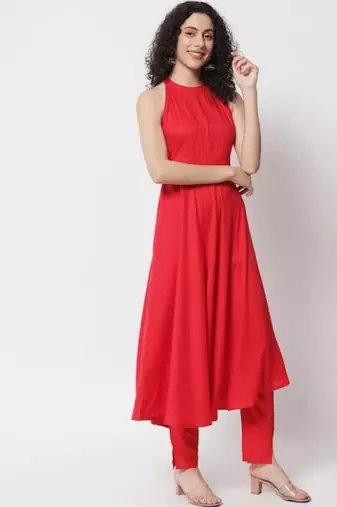Women Red Kurta Set with Dupatta