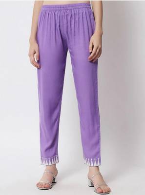 Women Lavender Flared Suit Set with Dupatta 6