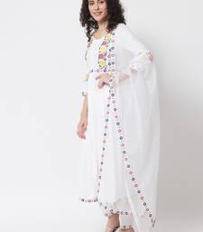 Women White Anarkali Suit Set with Dupatta