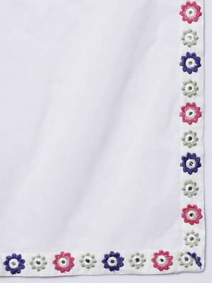Women White Anarkali Suit Set with Dupatta 6