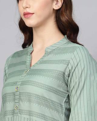 Striped Formal Kurta with Pants Set 4