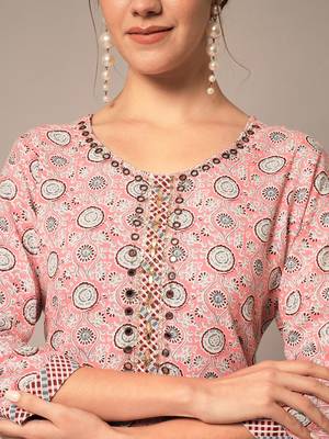 Peach Ethnic Printed Kurta Set with Dupatta 7