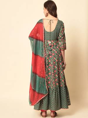 Pine Green Flared Tier Dress with Dupatta Set 3