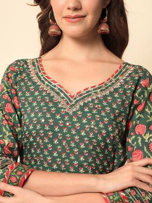 Pine Green Flared Tier Dress with Dupatta Set 4