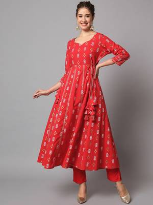 Red Ethnic Motif Anarkali Kurta Set with Dupatta 6
