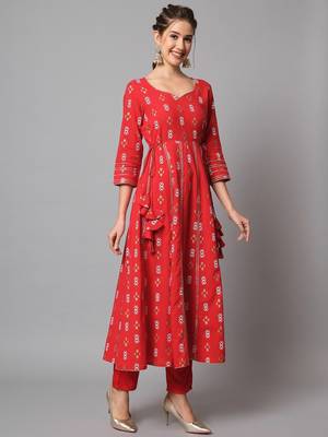 Red Ethnic Motif Anarkali Kurta Set with Dupatta 7