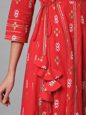 Red Ethnic Motif Anarkali Kurta Set with Dupatta 8