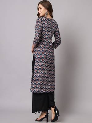 Navy Blue and Maroon Straight Kurta and Pants Set 3