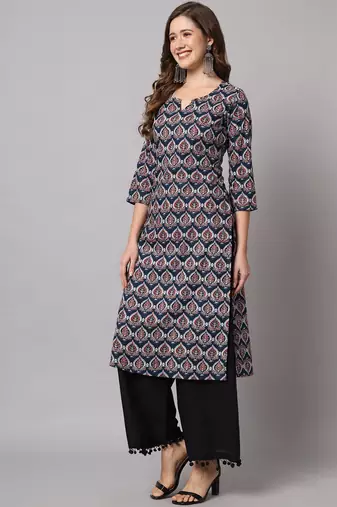 Navy Blue and Maroon Straight Kurta and Pants Set