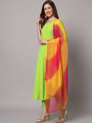 Fluorescent Green Kurta Pants Set with Dupatta 2