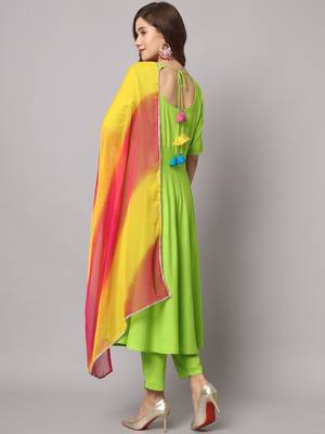Fluorescent Green Kurta Pants Set with Dupatta 3