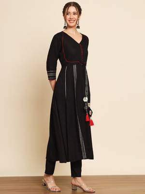 Black and Red Flared Suit Set with Dupatta 6