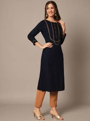 Navy Blue and Beige Yoke Design Kurta Set 5