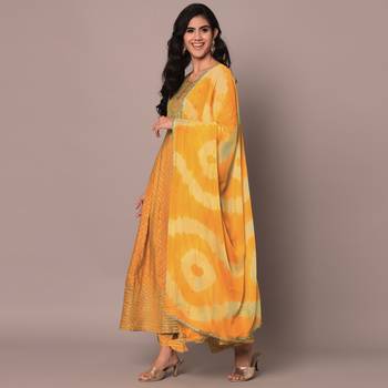 Yellow Anarkaii Kurta Pants with Dupatta 2