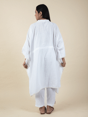 White colorful embroidered kaftan paired with matching pant 4